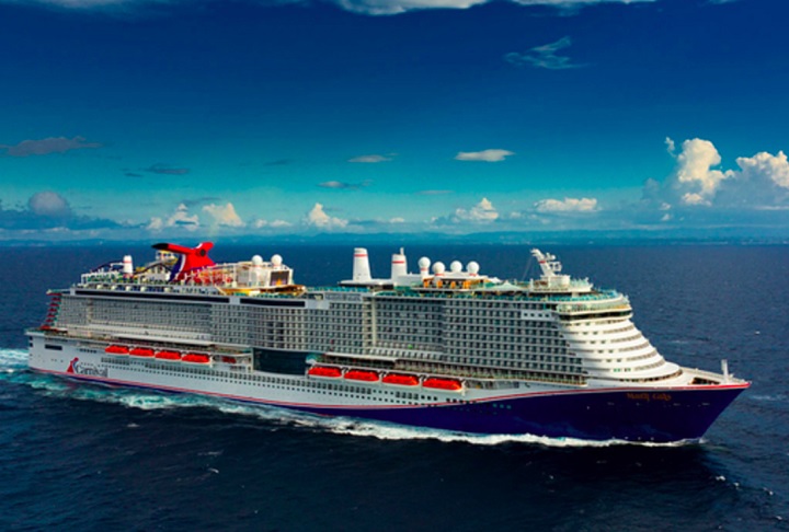 As autópsias revelaram que ambos morreram por afogamento. O homem ficou inconsciente enquanto praticava snorkel na praia; os salva-vidas intervieram e realizaram ressuscitação, mas infelizmente ele foi declarado morto.