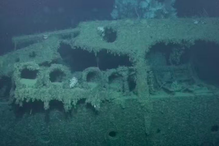 “Marinheiros não iniciam guerras. Eles apenas cumprem seu dever. E, nas águas do Estreito de Ferro, cumpriram-no com extrema perseverança”, declarou Samuel J. Cox, diretor do Comando de História e Patrimônio Naval dos EUA.