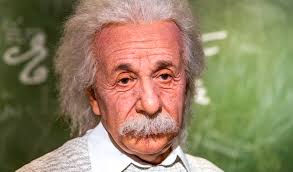 Os dispositivos a laser surgiram de uma ideia que Einstein teve em 1917, enquanto tentava entender mais sobre como a luz interagia com a matéria.