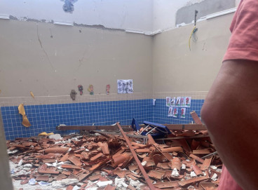 As obras de reforma duraram nove meses. Teto desabou no Ãºltimo sÃ¡bado, 30 