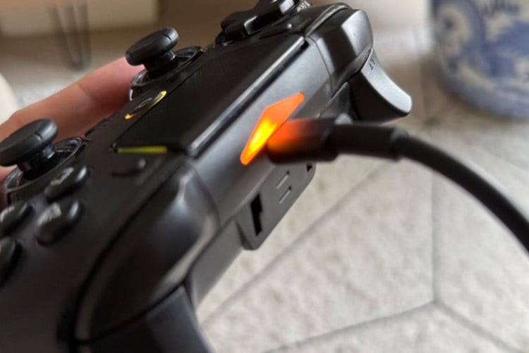 O Spark N5 funciona com PS4, PC e dispositivos Android. No PS5, &eacute; necess&aacute;rio um adaptador adicional, vendido &agrave; parte