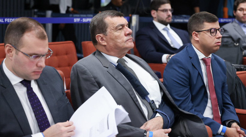 Gereral cearense Paulo Sérgio Nogueira assiste ao julgamento da ação penal 2668 - Núcleo 1