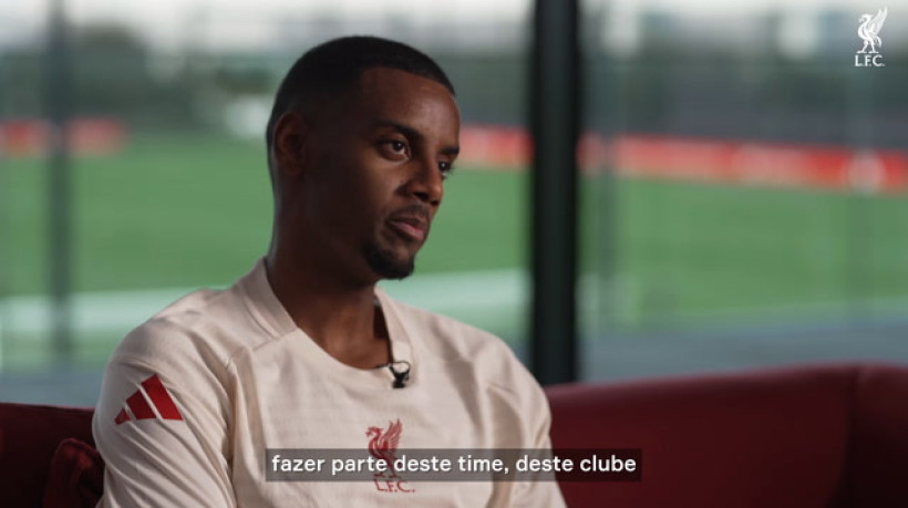 Isak deseja 'fazer história' como jogador do Liverpool