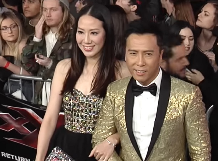 Em 2012, Yen e a esposa inauguraram a Go.Asia, uma plataforma online que incentiva pessoas a fazerem trabalho beneficentes em suas comunidades locais. Em 2015, o ator visitou campos de refugiados na Tailândia, levando doações e presentes. 