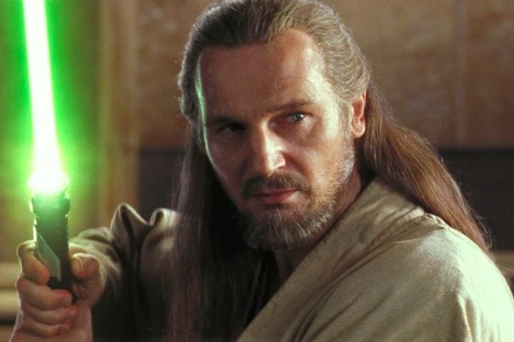 Em 1999, outro papel marcante: o de Qui-Gon Jinn em Star Wars: Episódio I - A Ameaça Fantasma.