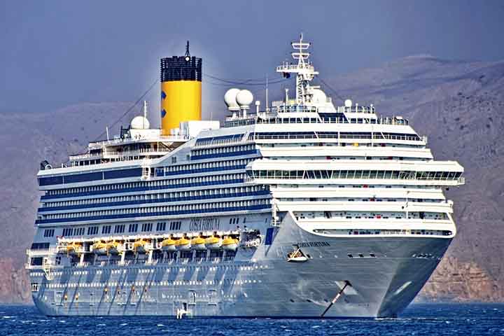 Os cruzeiros marítimos na América do Sul têm se destacado como uma forma encantadora de explorar a diversidade cultural e natural do continente. 