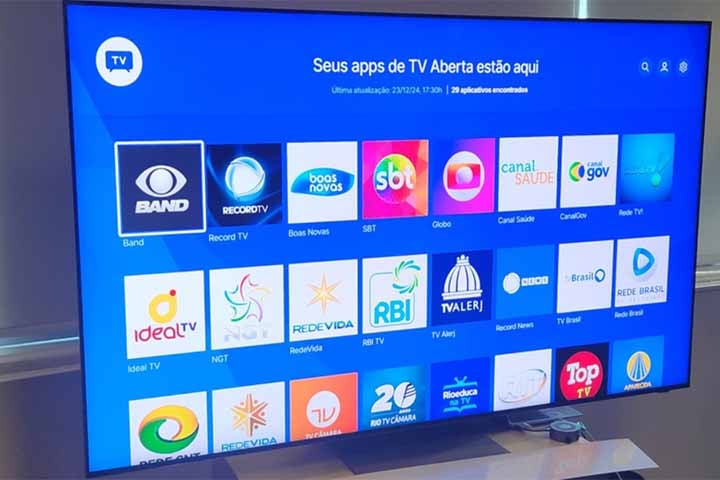Em vez dos canais tradicionais, os usuários terão acesso a aplicativos das emissoras, reunidos em uma tela inicial de navegação.
