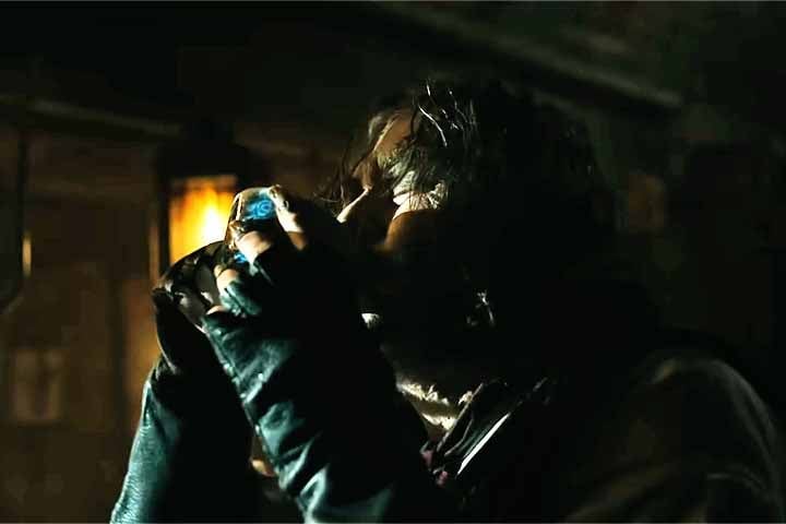 “Poder criar dentro do mundo dos personagens magistralmente concebidos por Robert Louis Stevenson, ser recebido na visão de Ridley Scott… e inexplicavelmente ter a chance de explorar isso, é surpreendente até para mim”, disse Depp.