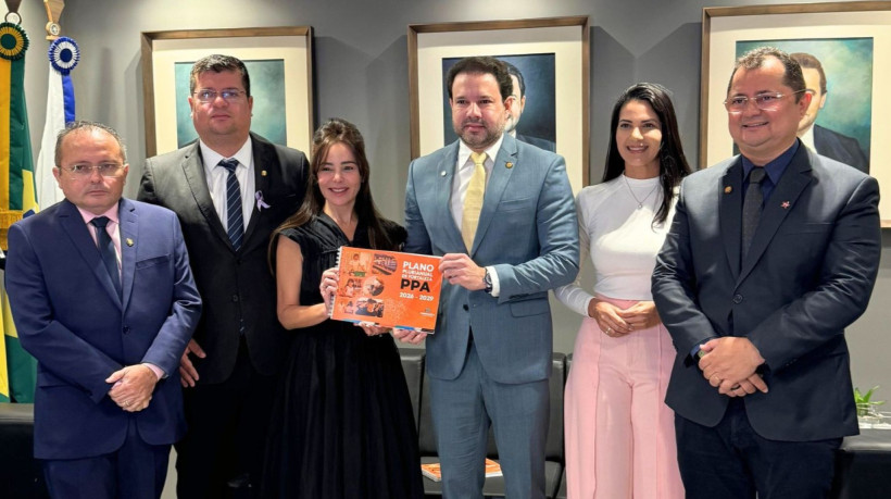 Entrega do projeto de lei do Plano Plurianual 2026-2029