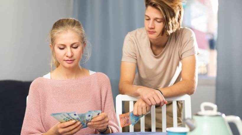 5 dicas para ensinar educação financeira para os filhos