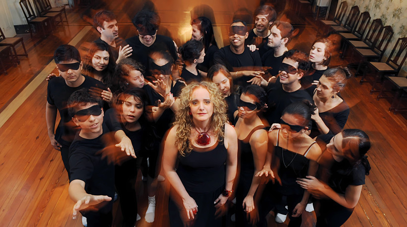 Criado pela dramaturga e poetisa Paula Wenke, o Teatro dos Sentidos fez apresentações em Fortaleza nos dias 23, 24 e 25 de agosto 