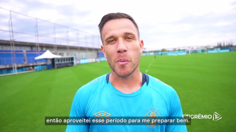 Arthur mira reestreia pelo Grêmio contra Mirassol