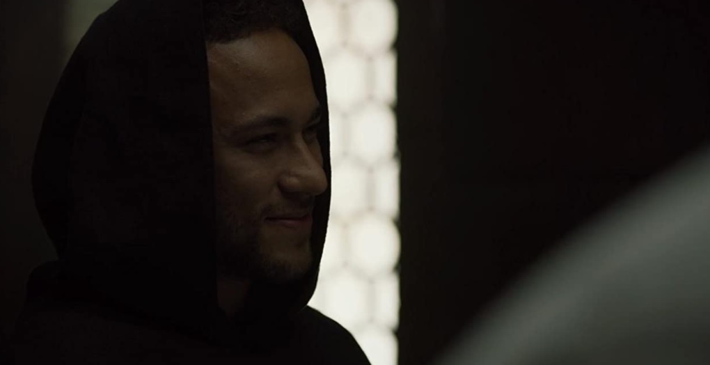 O jogador de futebol Neymar apareceu em alguns episódios da 3ª temporada da série. Um mimo para os brasileiros, que compõem a maior legião de fãs do programa.