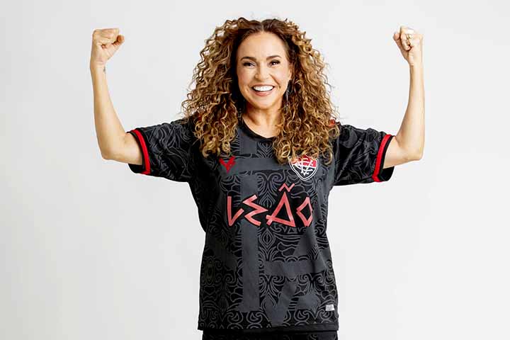 Daniela Mercuri de Almeida Verçosa nasceu em Salvador, capital da Bahia, no dia 28 de julho de 1965. 
