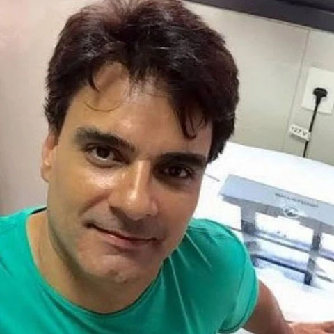 Talvez eu nunca tenha uma oportunidade real de pedir perdão. Por isso, Gloria Perez (mãe de Daniella), eu te peço perdão por todo o sofrimento que te causei. Jamais esqueci daquele encontro na carceragem. Raul Gazolla (marido de Daniella), eu te peço perdão.