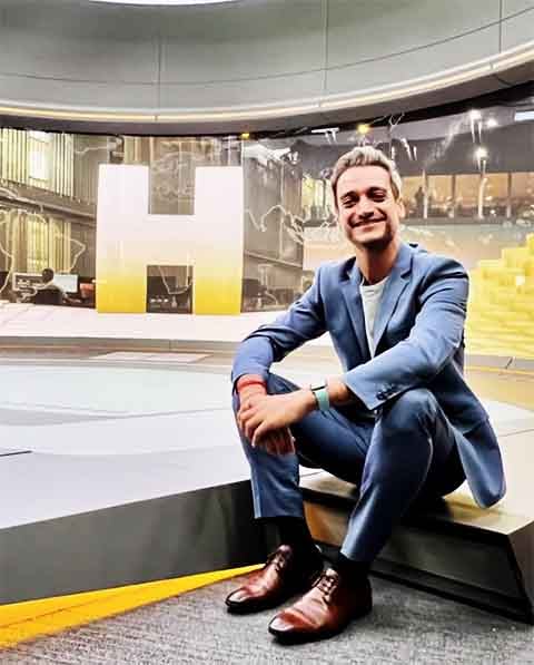 No dia em que o Jornal Nacional comemorou 56 anos, William Bonner anunciou sua saída da bancada do tradicional telejornal depois de 29 anos.