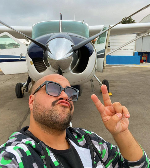 Participou de outros quadros televisivos como Dança dos Famosos, em 2013 e 2021, e o Show dos Famosos, e demonstrou ter versatilidade para outras áreas artísticas. 