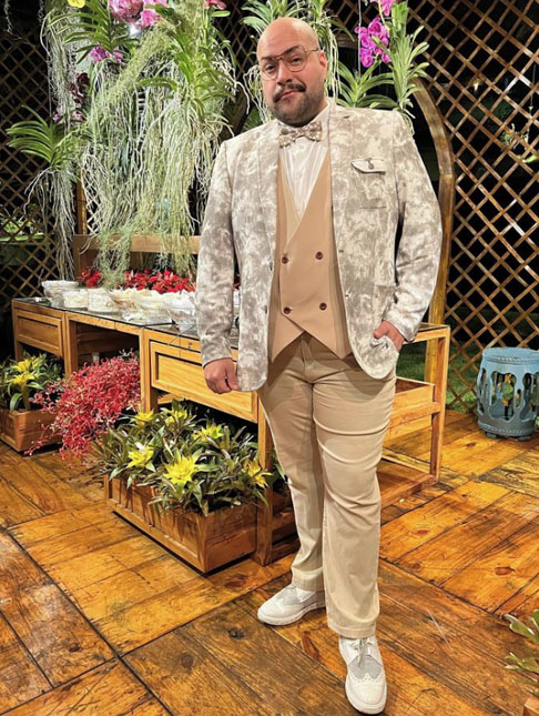 Como empreendedor, Tiago Abravanel fundou a Tjama, marca de roupas e pijamas, e é sócio da rede de docerias Nanica.