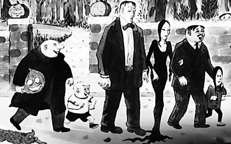 Originalmente publicada como tirinhas na revista The New Yorker, a família excêntrica rapidamente ganhou popularidade por sua forma peculiar de encarar a vida - com um amor declarado pelo macabro e uma visão invertida da normalidade.