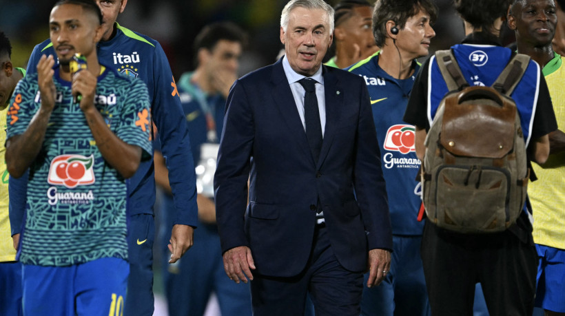 O duelo contra o Chile marcou a estreia de Ancelotti no Maracanã