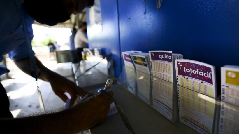 A edição especial da Lotofácil da Independência tem prêmio estimado em R$ 220 milhões, o maior valor já sorteado na modalidade.