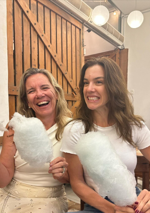 Alice Wegmann Corrêa nasceu em 3 de novembro de 1995 no Rio de Janeiro. Filha de Paulo Corrêa e Adriana Wegmann (foto), e irmã de Marcos Wegmann, passou parte da infância em Campinas e Salvador. 
