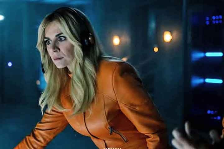 A série traz um elenco robusto, com nomes de destaque do cinema e da TV espanhóis como Miren Ibarguren - na foto -, Joaquín Furriel, Natalia Verbeke e Carlos Santos.
