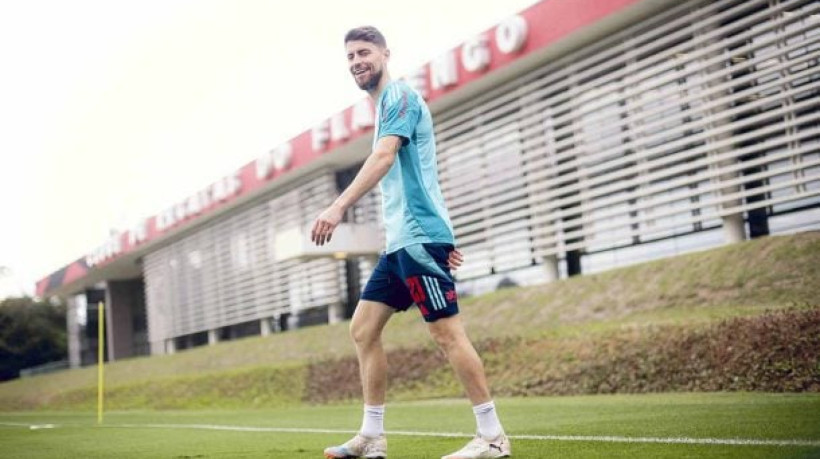 Elenco rubro-negro se reapresentou no Ninho do Urubu na última sexta-feira (05) e iniciou a preparação para retomada do calendário nacional