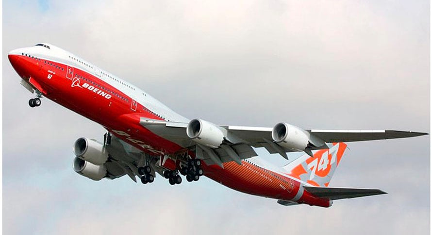 Neste espaço, um Boeing 747 tem a capacidade de aterrissar utilizando apenas metade da pista.