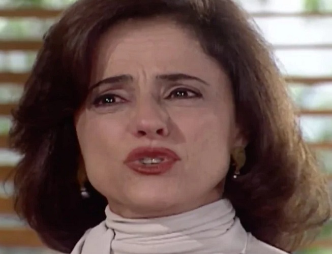 Seu papel como Alma na novela Laços de Família (2000), de autoria de Manoel Carlos, a consolidou como uma atriz premiada e reconhecida.