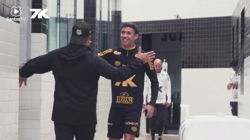 Sob chuva, Santos segue treinando forte visando o retorno do Brasileirão