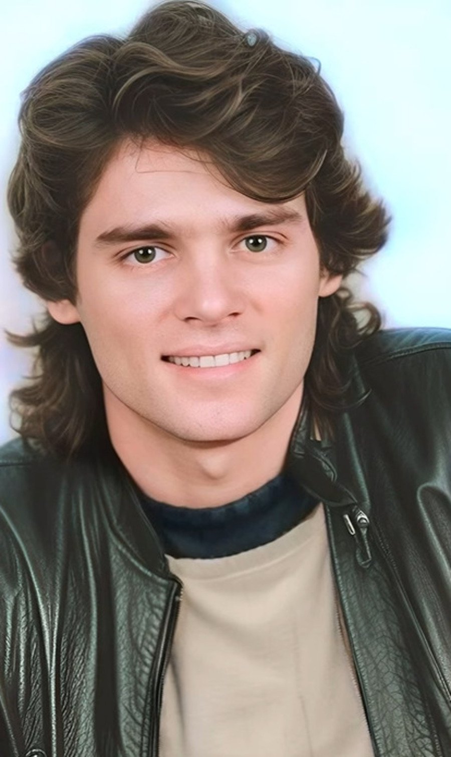 No início dos anos 1990, Celso se destacou em Ponta Porã como diretor e líder de audiência em uma rádio local, o que o levou a se eleger vereador pelo PDT em 1992. Ele reconhece que seu desempenho ficou devendo, em parte pelo falecimento do pai pouco antes da eleição.
