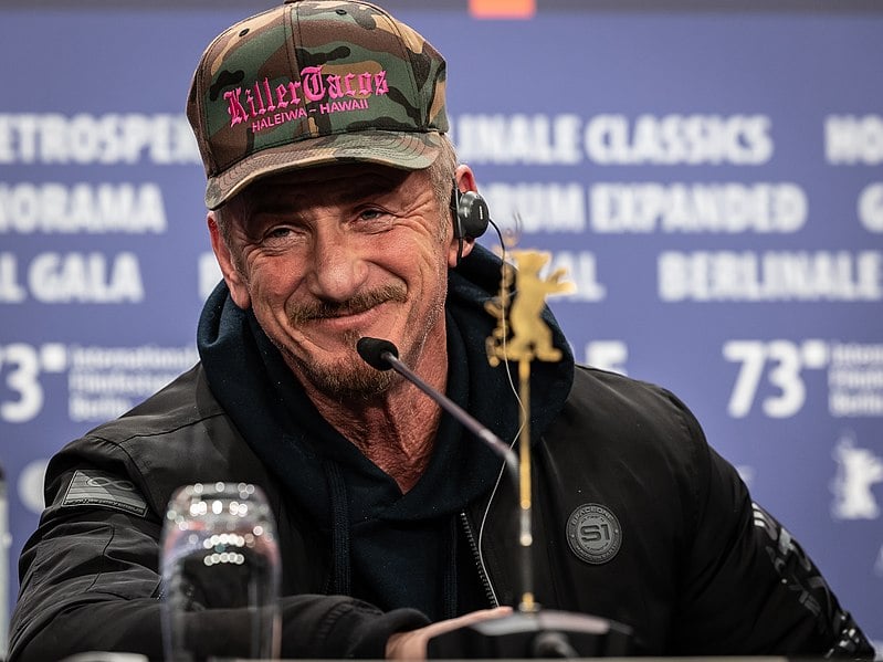 Crítico contundente da política externa dos Estados Unidos, foi um forte opositor da Guerra do Iraque. Ele também é conhecido por seu trabalho humanitário no Haiti, onde fundou a J/P Haitian Relief Organization após o terremoto devastador de 2010.