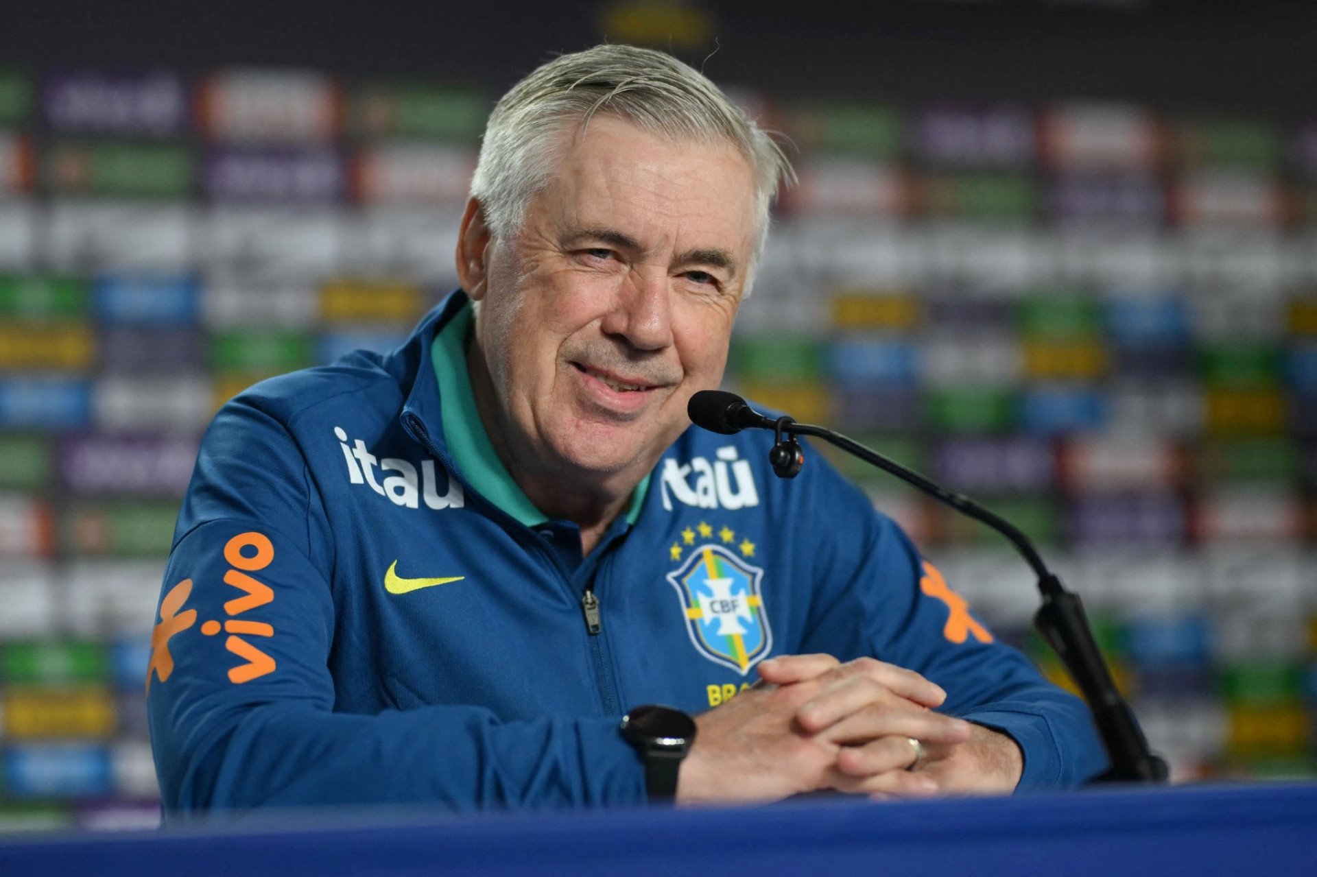 Técnico Carlo Ancelotti vai comandar a seleção brasileira na Copa (Foto: MAURO PIMENTEL/AFP)