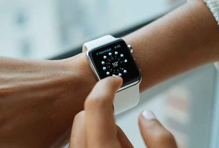 Segundo a consultoria de mercado Nielsen IQ GfK, no ano passado, a receita dos smartwatches cresceu 9%, com aumento de 37% no volume de vendas em relação a 2023. 
