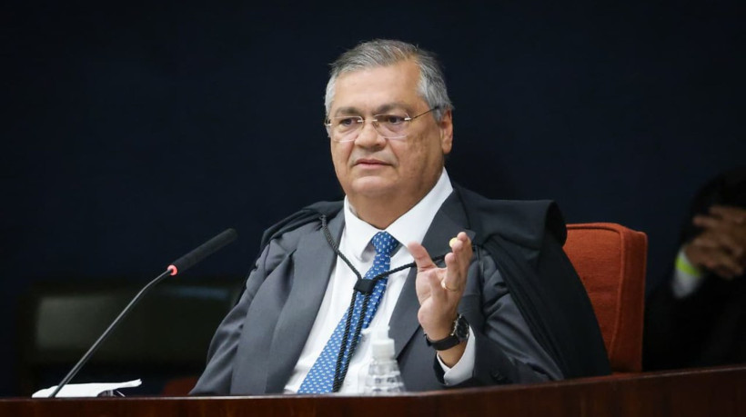 Ministro Flávio Dino (STF) vota em julgamento de trama golpista nesta terça-feira, 9