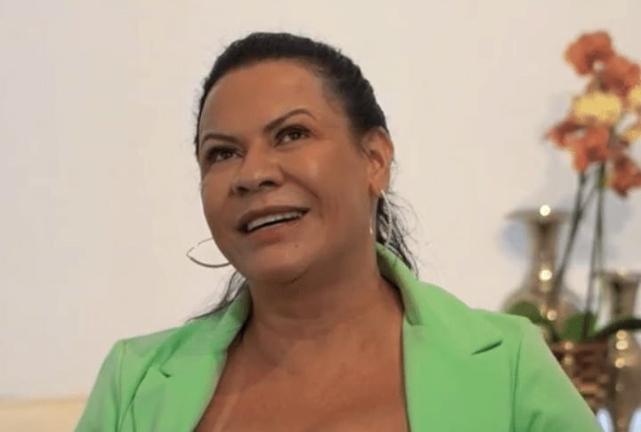 A filha do piloto Geraldo Medeiros também criticou a desigualdade, defendendo que “todas as vítimas valem igual”.