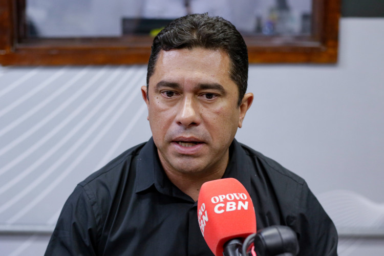 FORTALEZA, CEAR&Aacute;, BRASIL, 10-09-2025: Presidente do Cear&aacute; Sporting Club Jo&atilde;o Paulo na Radio Esportes O POVO CBN. (Foto: Samuel Setubal/ O Povo)