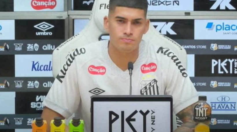 Zagueiro argentino de 27 anos chega do León, do México, e vai reencontrar o técnico Juan Pablo Vojvoda no Peixe