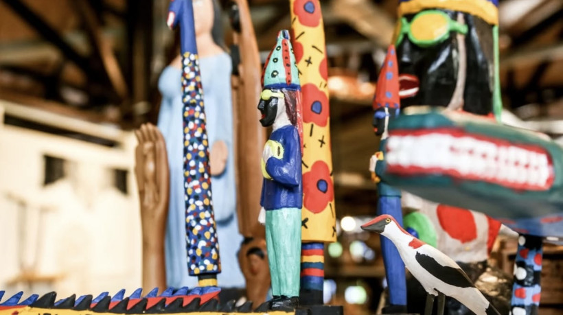 A arte popular pode ser feita a partir de diversos materiais