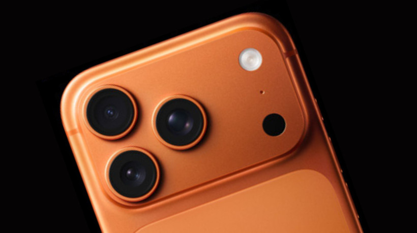 iPhone 17 Air foi o destaque do evento: apenas 5,6 mm de espessura e design ultrafino.