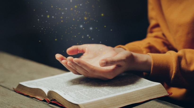 5 salmos poderosos para afastar o mal