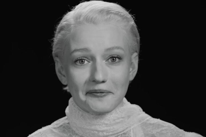 Em entrevista à W Magazine, a atriz também aproveitou citar suas músicas favoritas da cantora: Borderline, Papa Don't Preach, Burning Up, Vogue e Ray of Light.