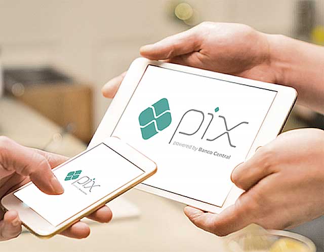 Com a expansão do Pix, cada vez mais pessoas fazem pagamentos e transferências usando o sistema instantâneo criado em 2020 no Brasil. 