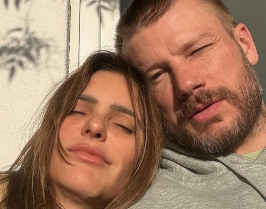 A apresentadora e modelo Fernanda Lima causou alvoroço recentemente nas redes sociais ao declarar que gosta de agendar os encontros amorosos com o próprio marido, o apresentador e modelo Rodrigo Hilbert.