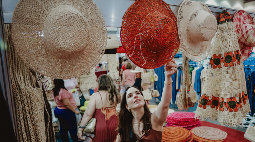 FORTALEZA-CE, BRASIL, 12-09-2025: FENACCE. Feira Nacional de Artesanato e Cultura. Edição acontece no Centro de Eventos do Ceará. (Foto: FCO FONTENELE/O POVO)