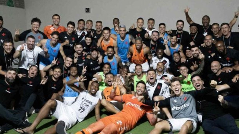 Arqueiro defende cobrança de Alex Telles e, mais uma vez, ajuda o Cruz-Maltino a avançar, agora para a semifinal da Copa do Brasil-2025