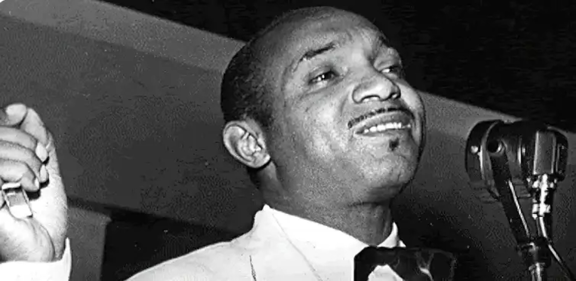 O músico brasileiro Lupicínio Rodrigues é considerado o criador do estilo "dor-de-cotovelo".