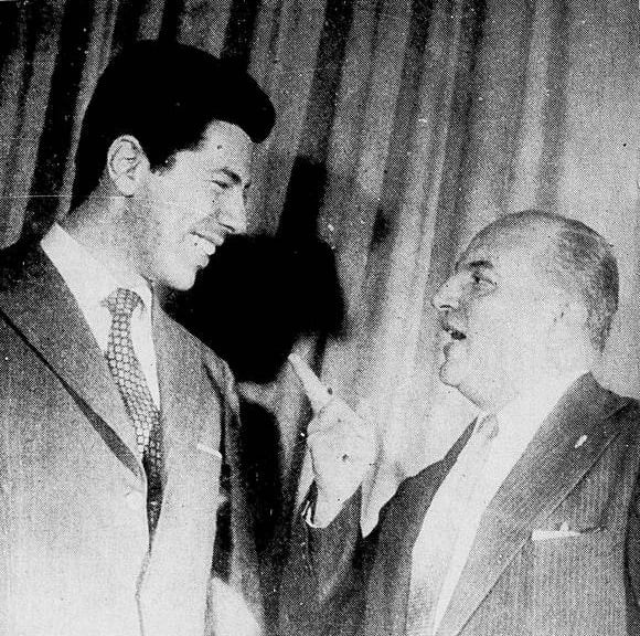 Nomes como o do humorista e um dos melhores amigos de Silvio, Manuel de Nóbrega, a comediante Consuelo Leandro, a vedete Wilza Carla, Christina Rocha e Cinira Arruda, também participaram nos primeiros anos. Nas próximas fotos, os jurados mais marcantes.