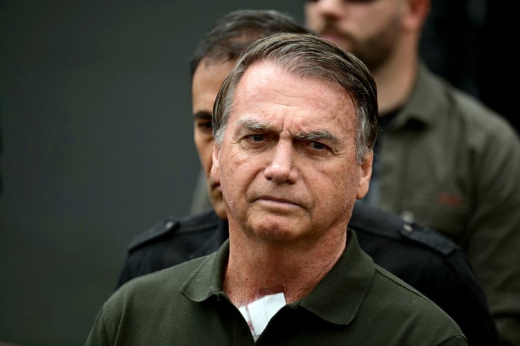 ￼BOLSONARO foi condenado a 27 anos por trama golpista